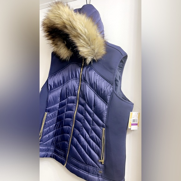 NWT MICHAEL Michael Kors Embossed Mixed Vest with Detachable Faux Fur/HooD XXL - Picture 4 of 7